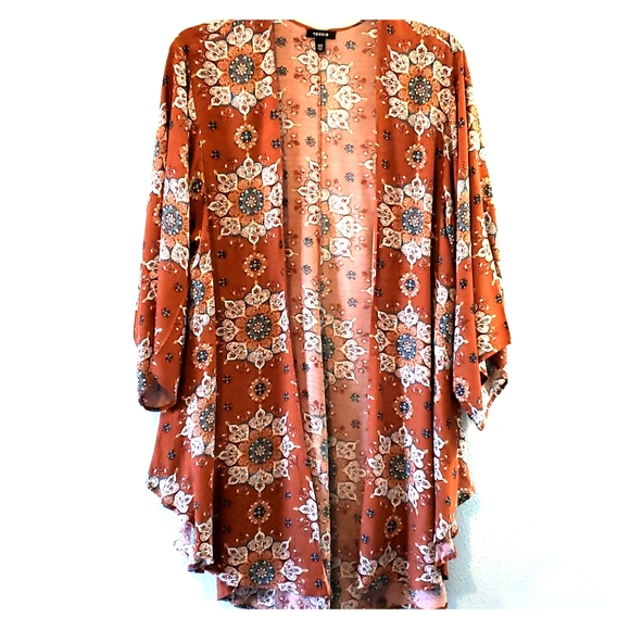 torrid Jackets & Blazers - Torrid, pull-over, size 1-2X, NWOT